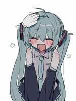 524